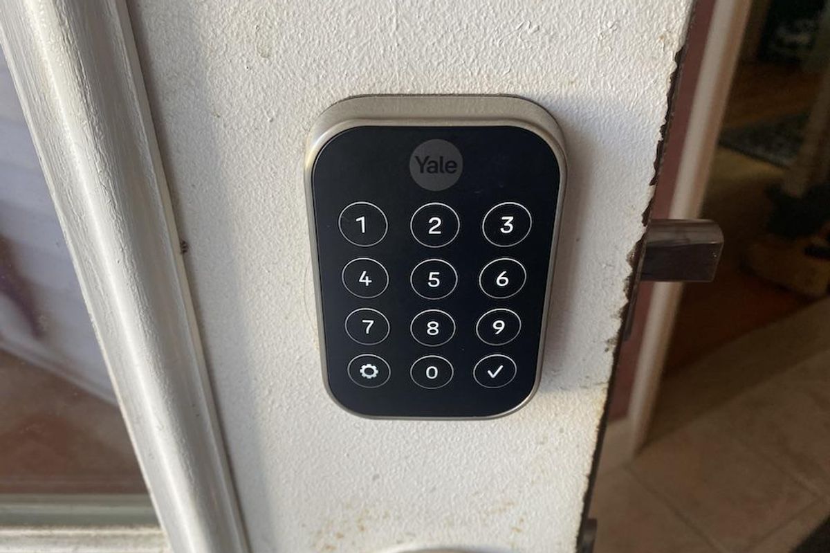 a photo of Yale Assure Lock 2 on a door